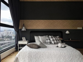 Pinnacle Tower Apartment Stay by Feel Suites
